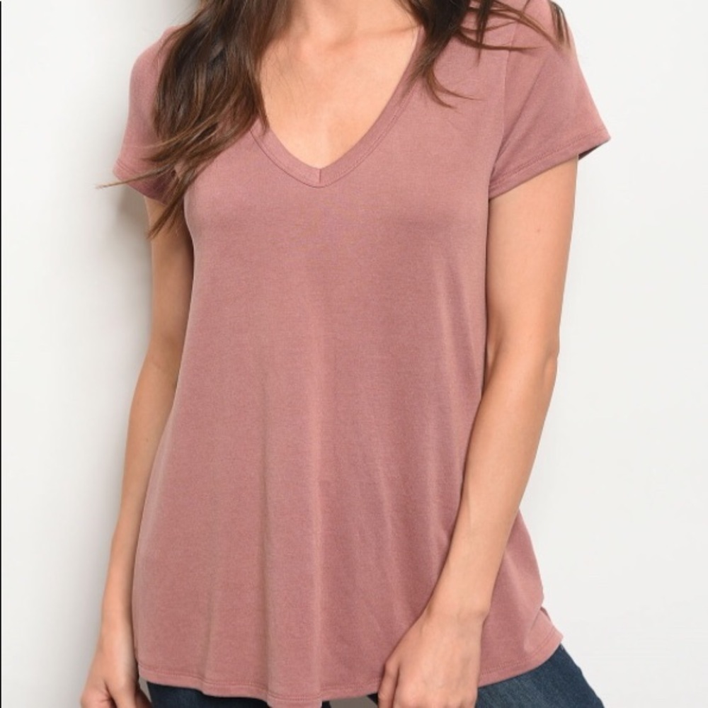 NWT Women’s mauve Tee cutout Blouse Boutique Top